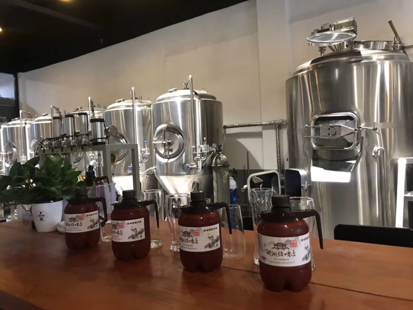 自酿鲜啤酒设备 自酿鲜啤酒设备